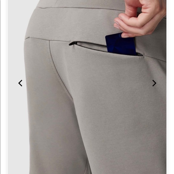 FABLETICS MEN JOGGERS PANTS - COURTSIDE - Picture 4 of 9